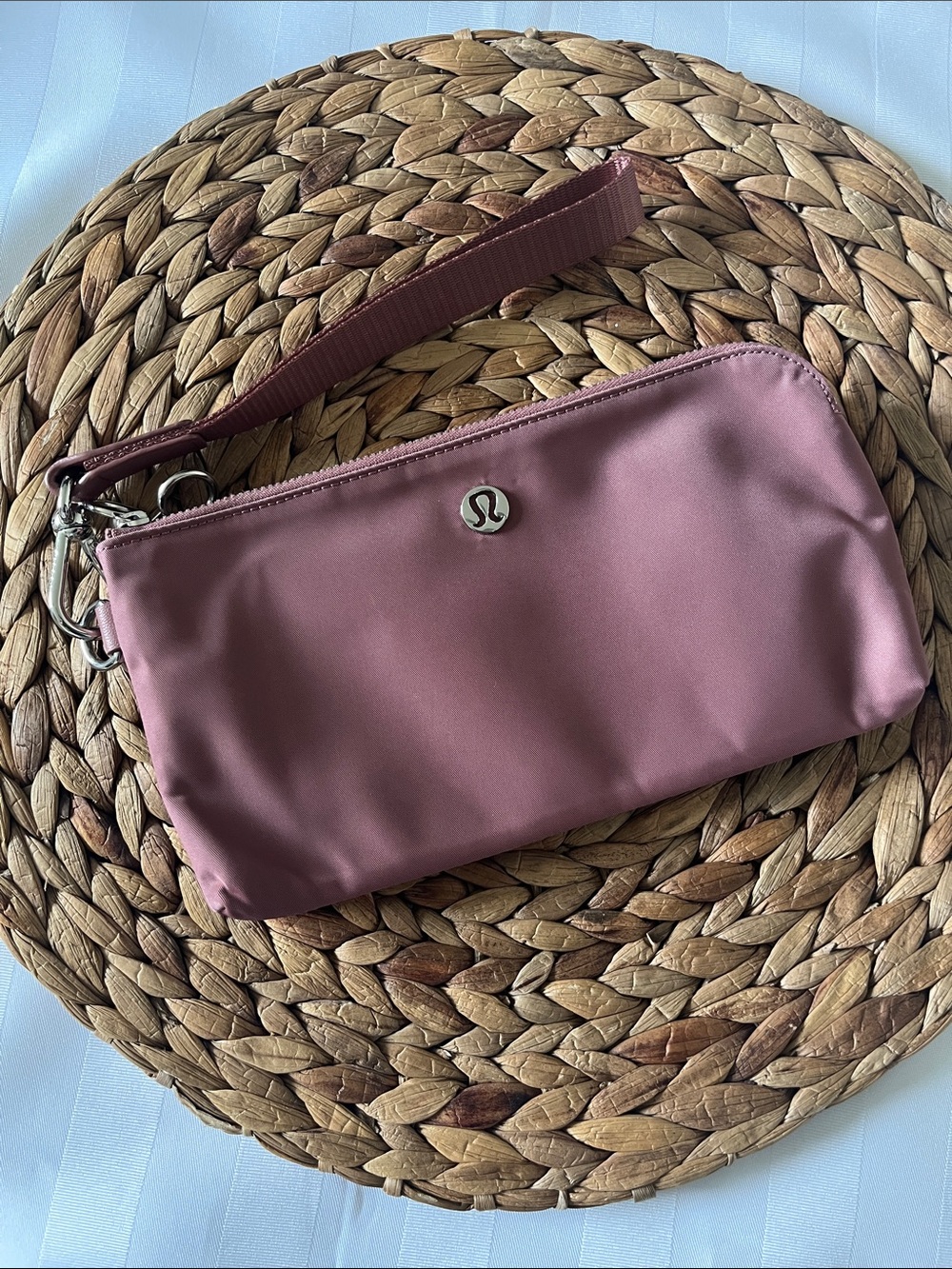 lululemon athletica Dusty Rose Wristlet Pouch